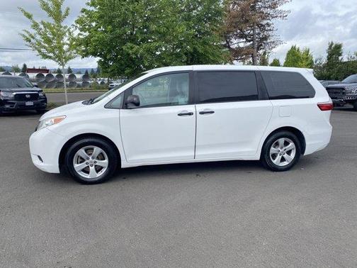 2017 Toyota Sienna L