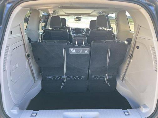 2020 Chrysler Pacifica Hybrid Limited
