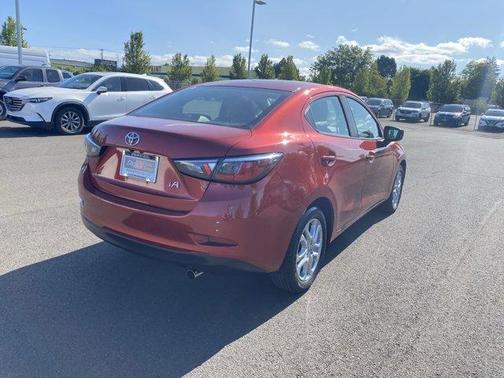 2017 Toyota Yaris iA Base