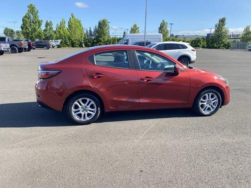 2017 Toyota Yaris iA Base