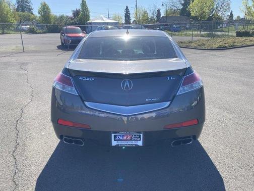 2011 Acura TL Technology