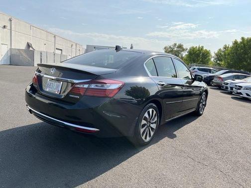 2017 Honda Accord Hybrid EX-L