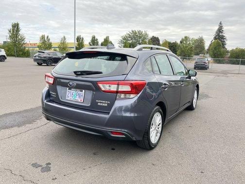 2017 Subaru Impreza 2.0i Premium