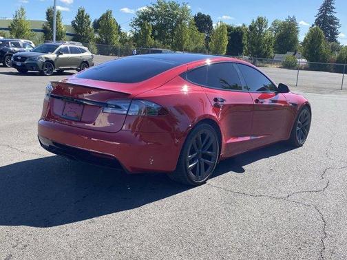 2021 Tesla Model S Plaid
