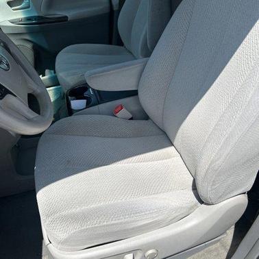 2012 Toyota Sienna LE