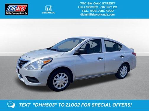 2015 Nissan Versa 1.6 S+