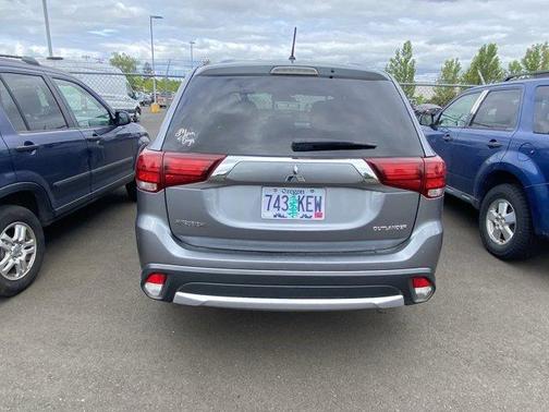 2016 Mitsubishi Outlander SE