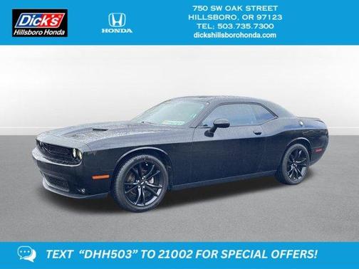 2017 Dodge Challenger SXT