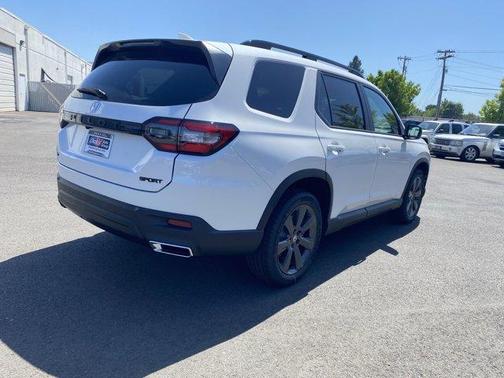 2025 Honda Pilot Sport