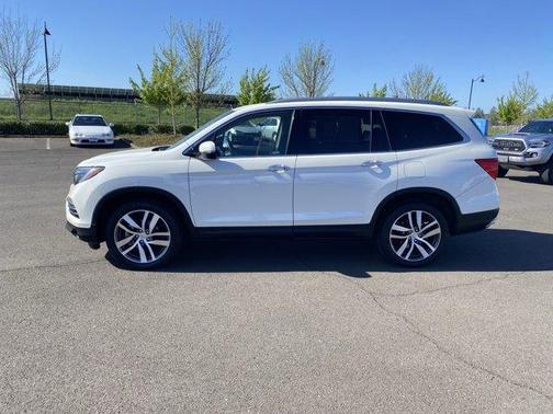 2017 Honda Pilot Touring