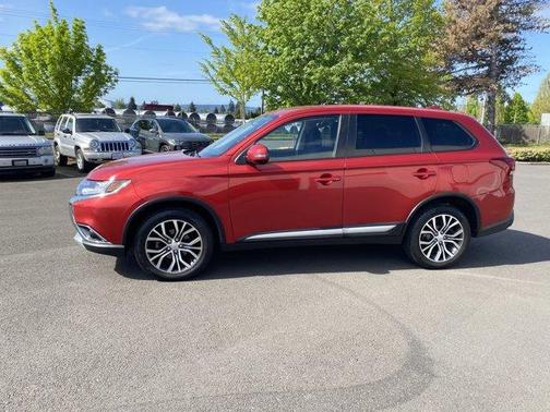 2018 Mitsubishi Outlander ES