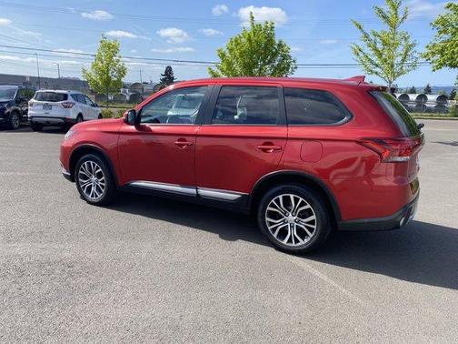 2018 Mitsubishi Outlander ES