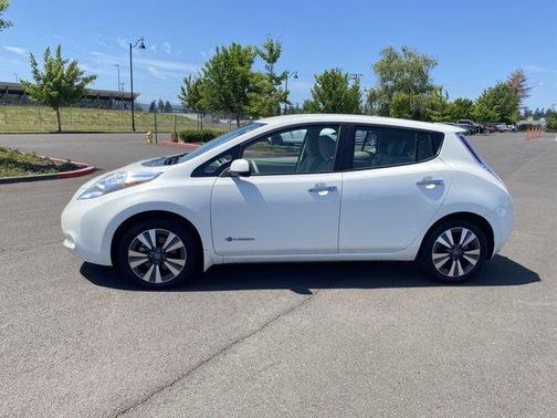 2017 Nissan Leaf SV