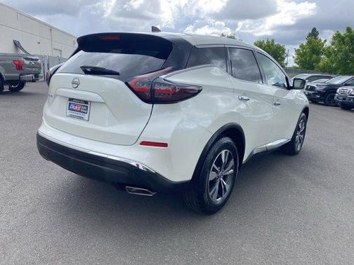 2023 Nissan Murano S
