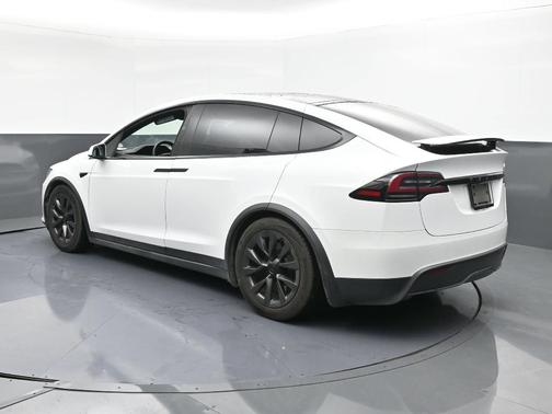 2024 Tesla Model X Base
