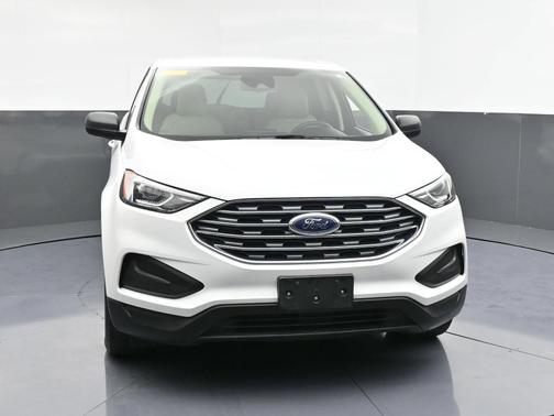 2021 Ford Edge SE