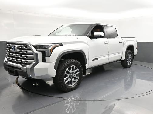 2024 Toyota Tundra Hybrid 1794 Edition