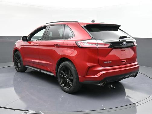 2020 Ford Edge ST Line