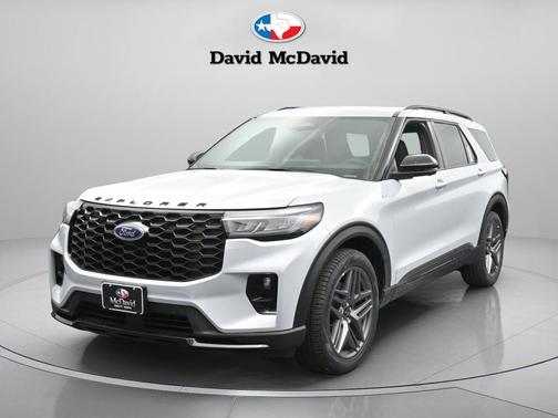 Space White Metallic 2026 Ford Explorer ST-Line SUV