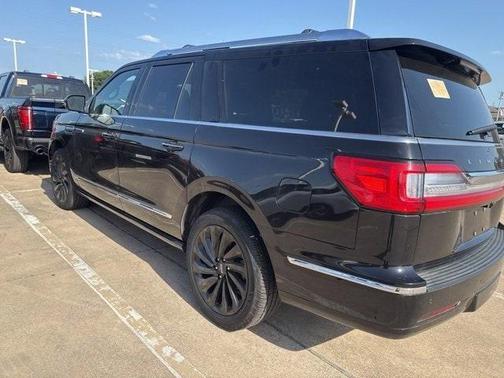 2021 Lincoln Navigator L Reserve