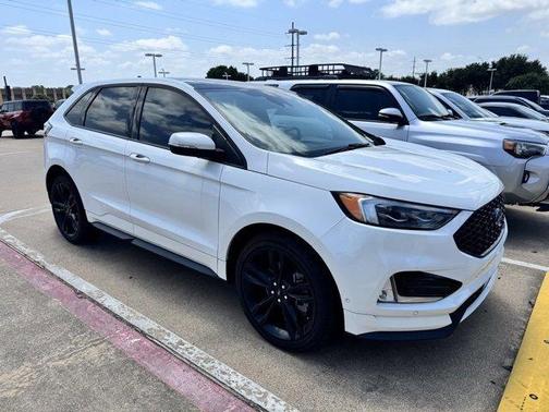 2021 Ford Edge ST