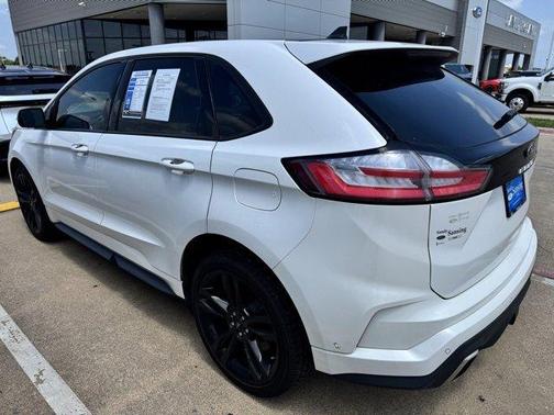 2021 Ford Edge ST