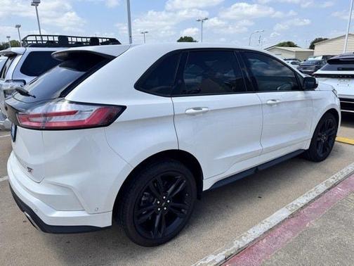 2021 Ford Edge ST