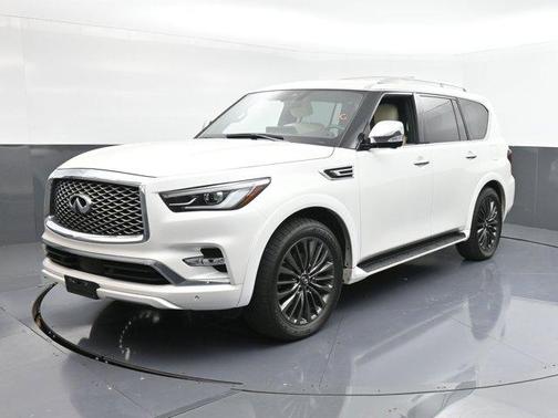 2024 INFINITI QX80 SENSORY