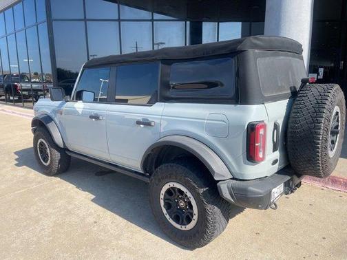 2022 Ford Bronco Badlands