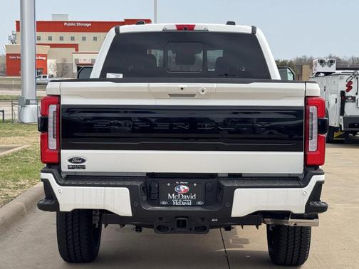 2025 Ford F-250 Platinum