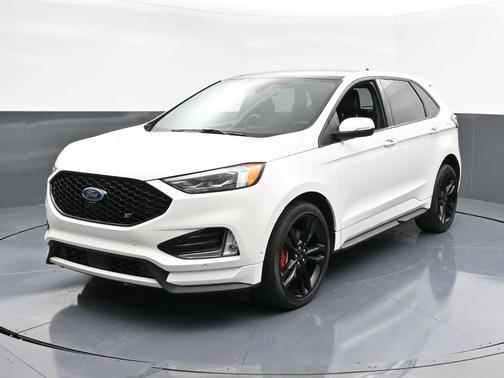 2023 Ford Edge ST