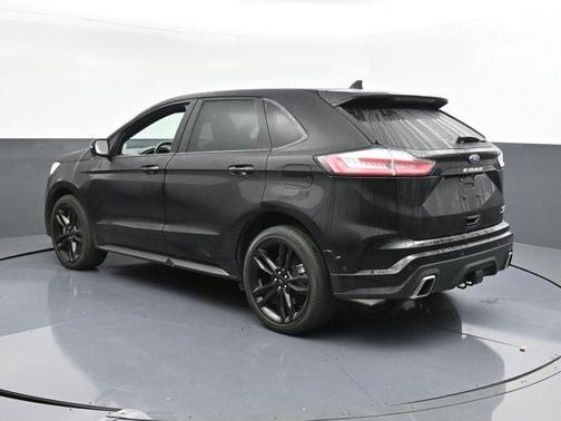 2023 Ford Edge ST