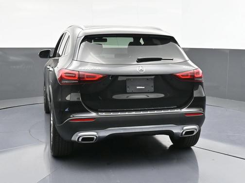 2021 Mercedes-Benz GLA 250 Base 4MATIC
