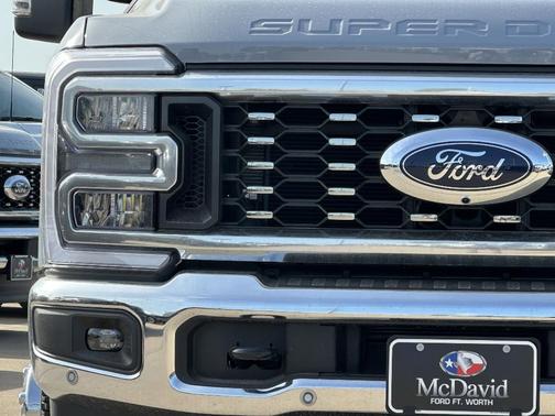 2025 Ford F-350 Lariat Super Duty