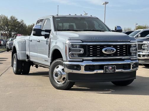 2025 Ford F-350 Lariat Super Duty