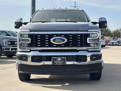 2025 Ford F-350 Lariat Super Duty