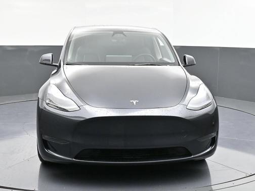 2024 Tesla Model Y Performance
