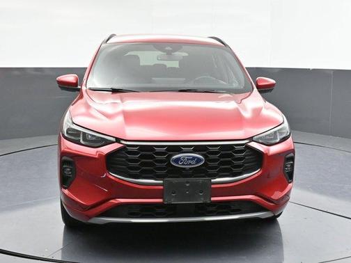 2024 Ford Escape ST-Line Elite