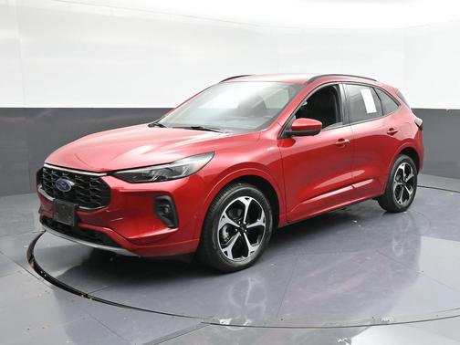 2024 Ford Escape ST-Line Elite