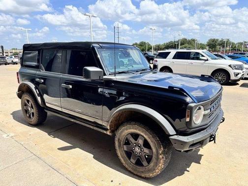 2022 Ford Bronco Black Diamond