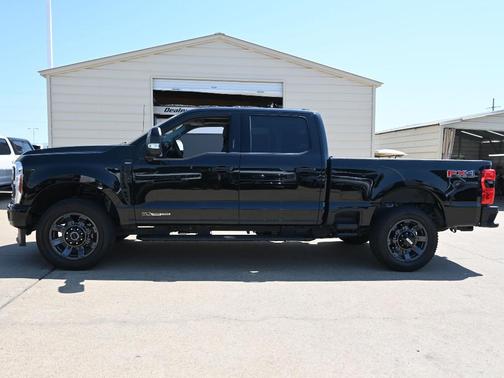 2024 Ford F-350 Lariat Super Duty