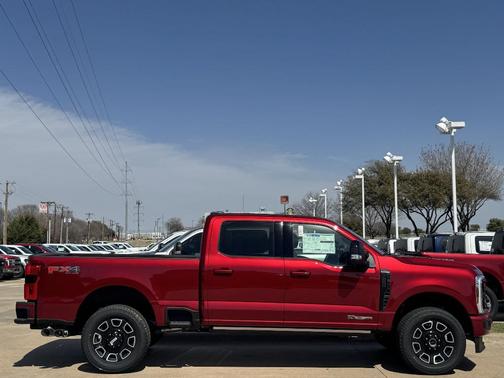 2025 Ford F-250 Platinum