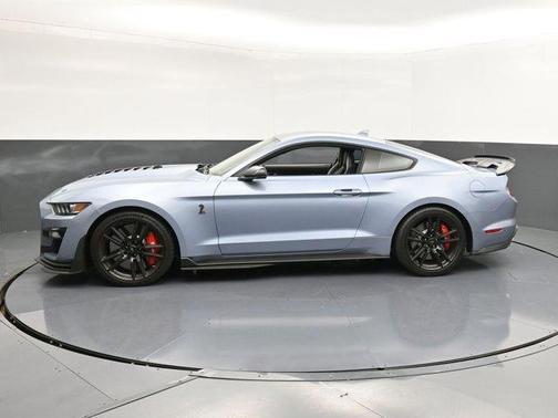 2022 Ford Shelby GT500 Base