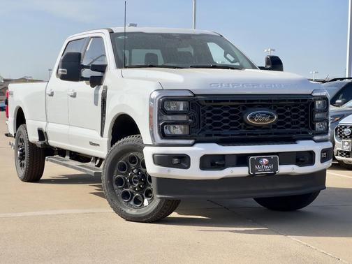 2025 Ford F-350 Lariat Super Duty