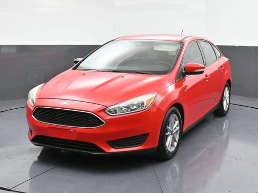 Race Red 2016 Ford Focus SE