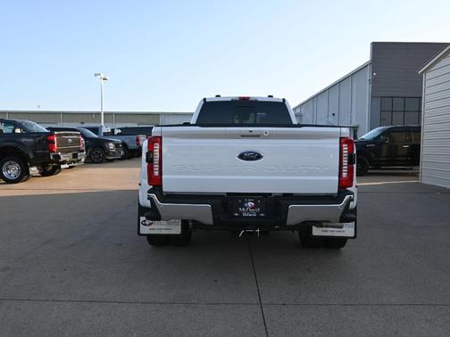 2025 Ford F-450 Lariat