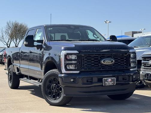 2025 Ford F-350 Lariat Super Duty