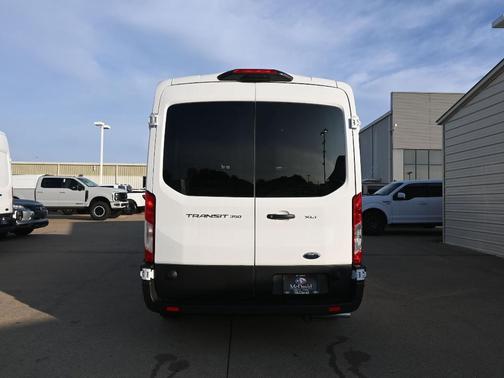 2025 Ford Transit-350 XLT 148 WB Medium Roof Passenger