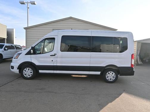 2025 Ford Transit-350 XLT 148 WB Medium Roof Passenger