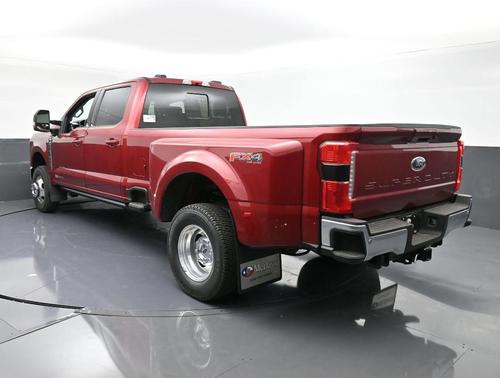 2025 Ford F-350 Lariat Super Duty